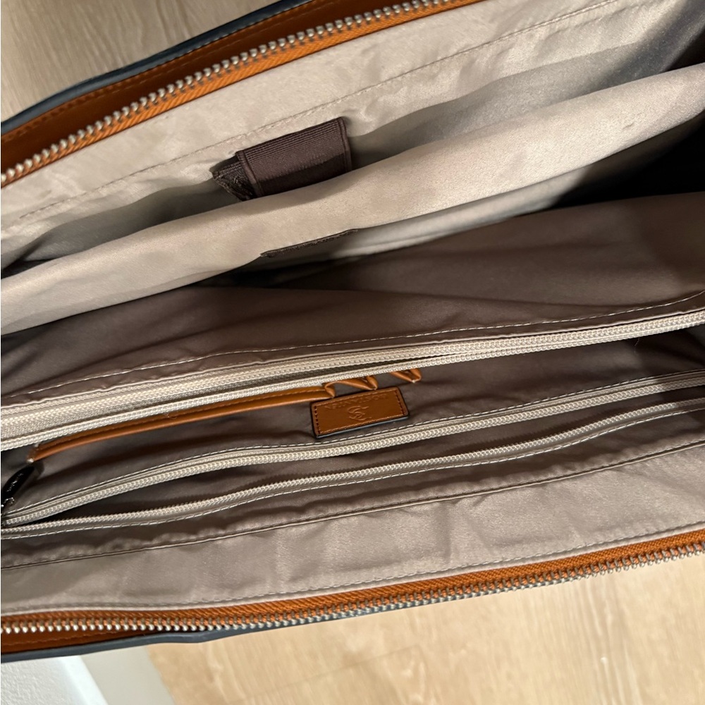 BOSTANTEN Leather Laptop Tote - Picture 5 of 11